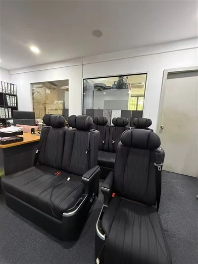 VIP Aylanadigan Elektr Ayarlagichli Masofa, Volkswagen Tijorat Avtobuslari uchun Legrest